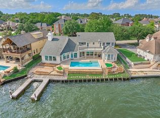 469 Edgewood Dr, Montgomery, TX 77356