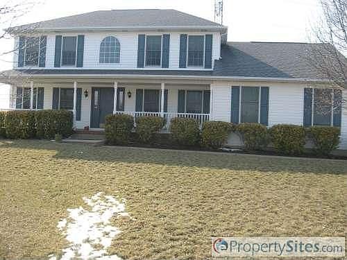 2nd image of 301 Brady Ln