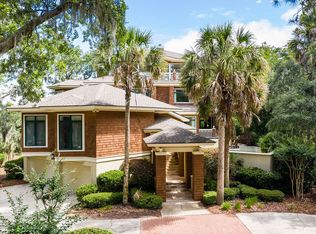 60 Ocean Course Dr, Johns Island, SC 29455