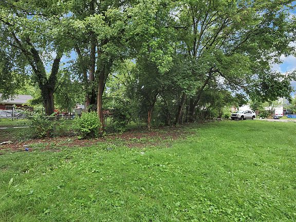 3rd image of 47-53 S Burgess Ave