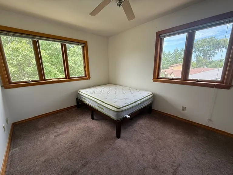 3202 Chatham Dr — Photo 10