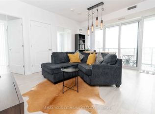 7895 Jane St #2904, Vaughan, ON L4K0K2