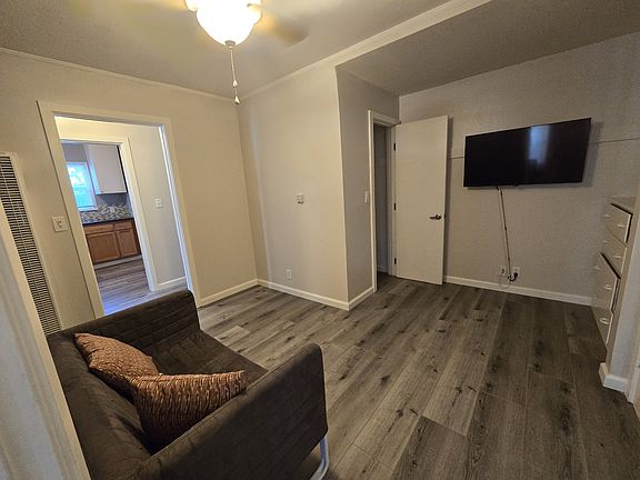5th image of 650 Dave Brubeck Way #11254778