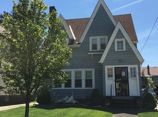 9512 Birchwood Rd, Garfield Heights, OH 44125