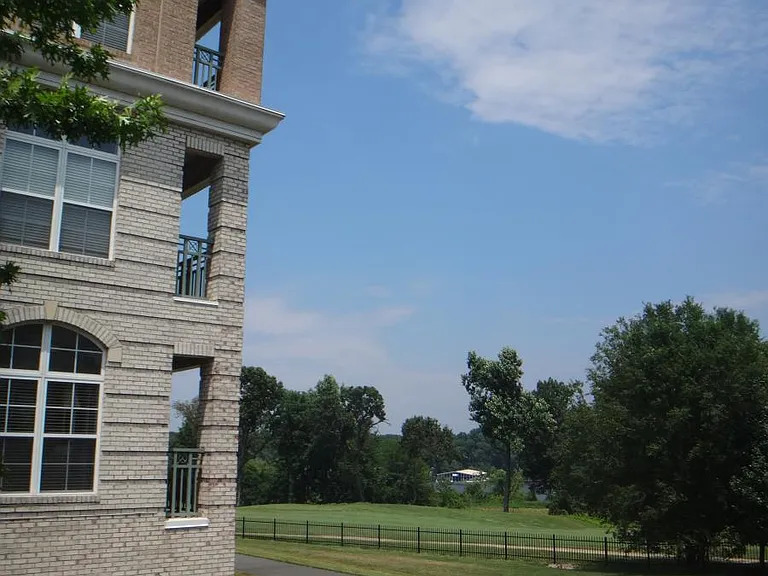 830 Belmont Bay Dr #504 — Photo 38