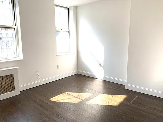 Rented by FirstService Realty (legacy) | media 24