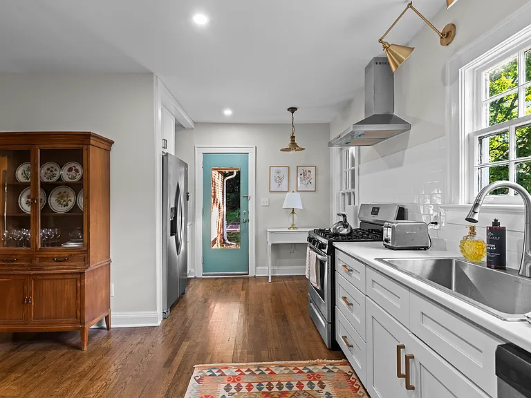 2431 W Woodland Cir — Photo 15