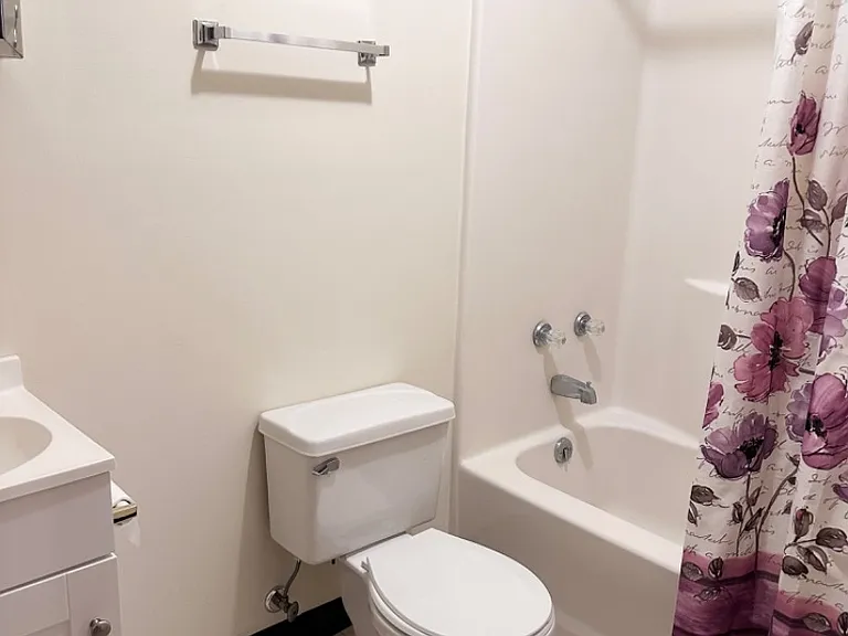 Unit Photo