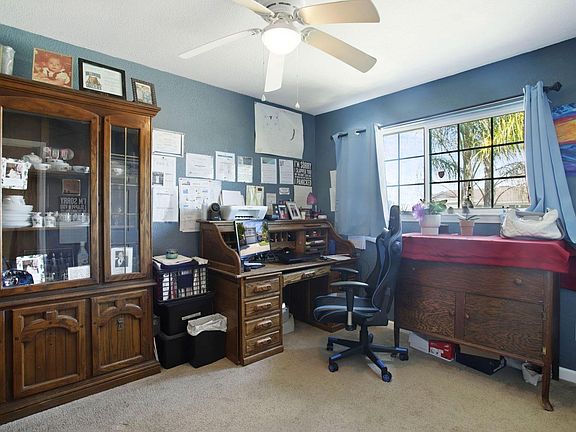 5th image of 2256 Newbury Cir