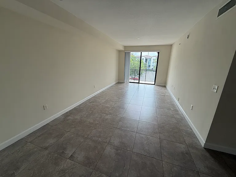 4302 NW 113th Pl #217 — Photo 3