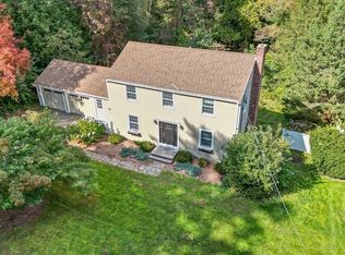 19 Normandy Row, Topsfield, MA 01983