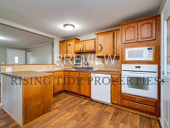 4th image of 7450 Biscayne Ct
