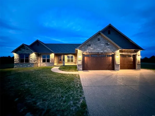 18193 Hickory Lick Ln, Warrenton, MO 63383
