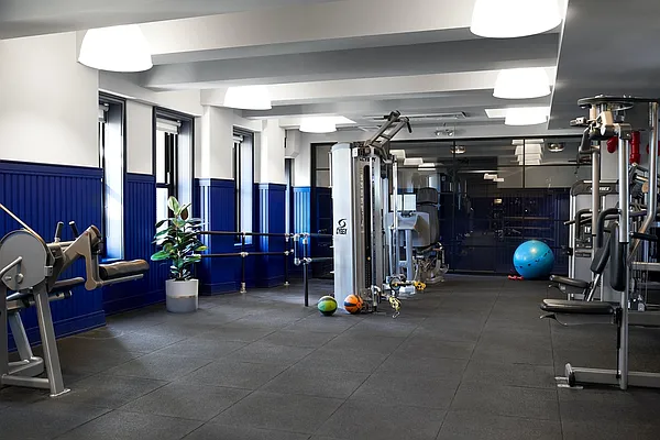 Rented by Herald Towers LLC | media 9