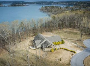 1040 Pointe One Cove Ln, Heber Springs, AR 72543