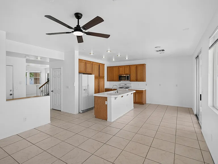 9803 Cordova Vista Ct — Photo 8