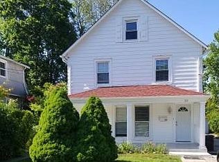 33 North Rd, Great Neck, NY 11024