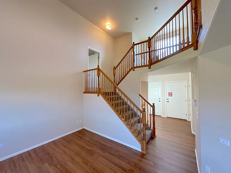 6112 Chivalry Dr — Photo 22