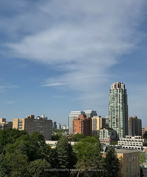 500 Saint Clair Ave W #605 — Photo 16