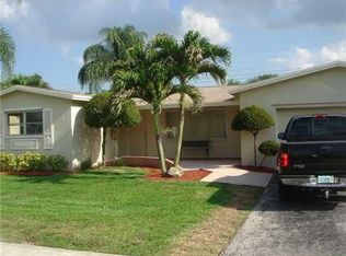 8966 SW 52nd Pl, Cooper City, FL 33328
