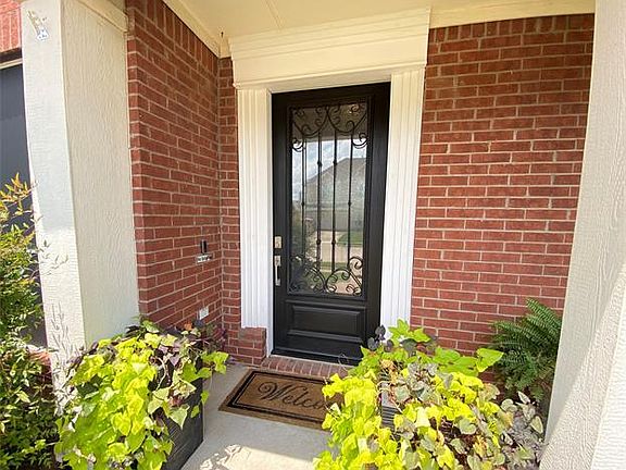 4th image of 500 Richmond Park Ln