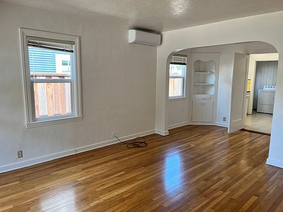 2nd image of 2263 Bailey Ave
