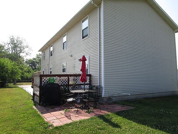 2nd image of 1407 N Main St #A & B