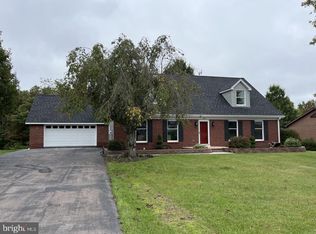 103 Pinecrest Dr, Frostburg, MD 21532