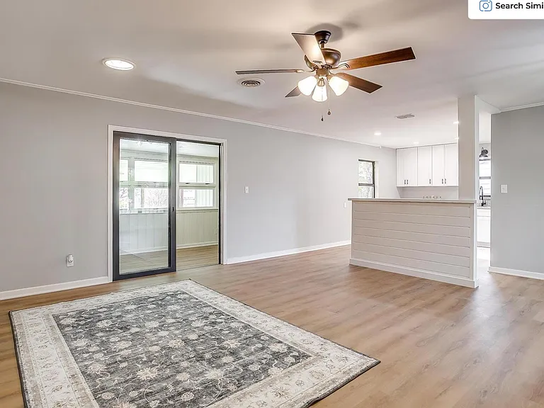 428 Live Oak Ln — Photo 6