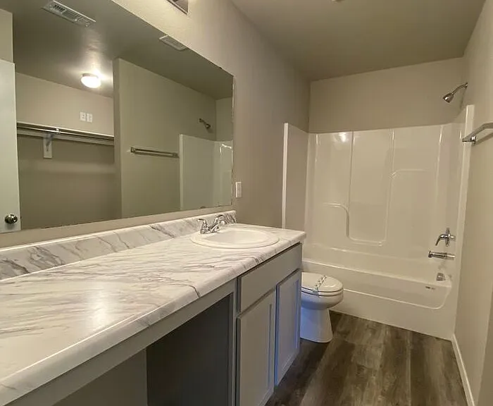 2701 Denver St — Photo 13