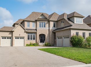 56 Redmond Cres, Springwater, ON L9X 1Z8