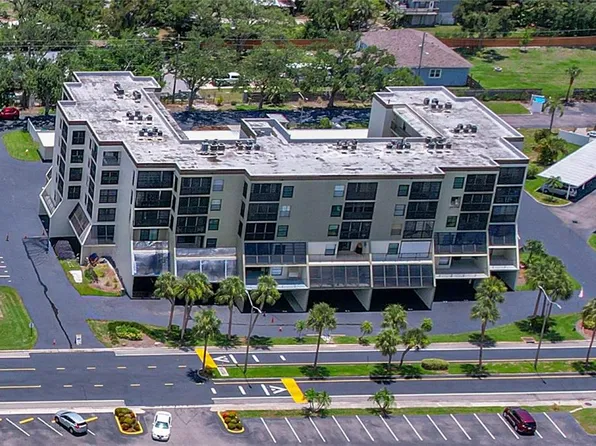 9860 62nd Ter N APT 1047, Saint Petersburg, FL 33708