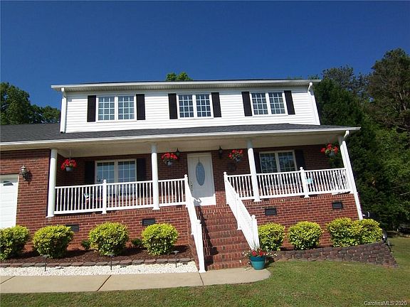 5th image of 119 Lakeshore Dr
