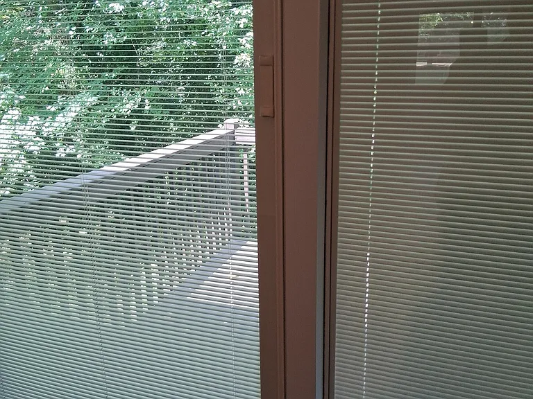 8229 Queens Dr — Photo 21