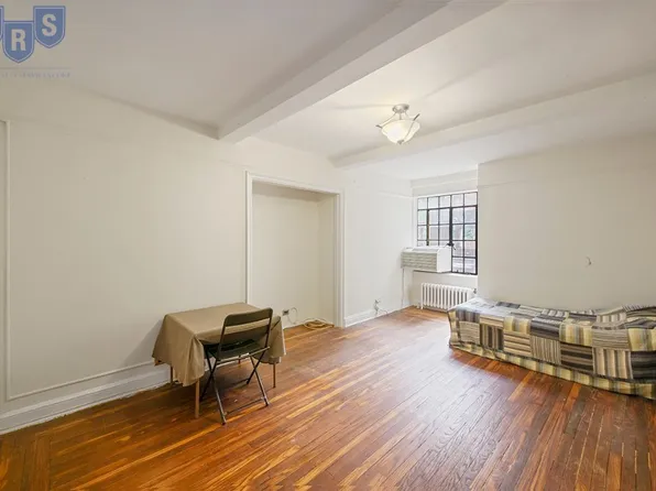 5 Tudor City Place image 1 of 8