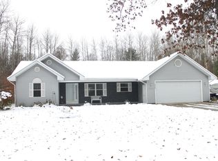 6064 Deerfield Dr, Grayling, MI 49738