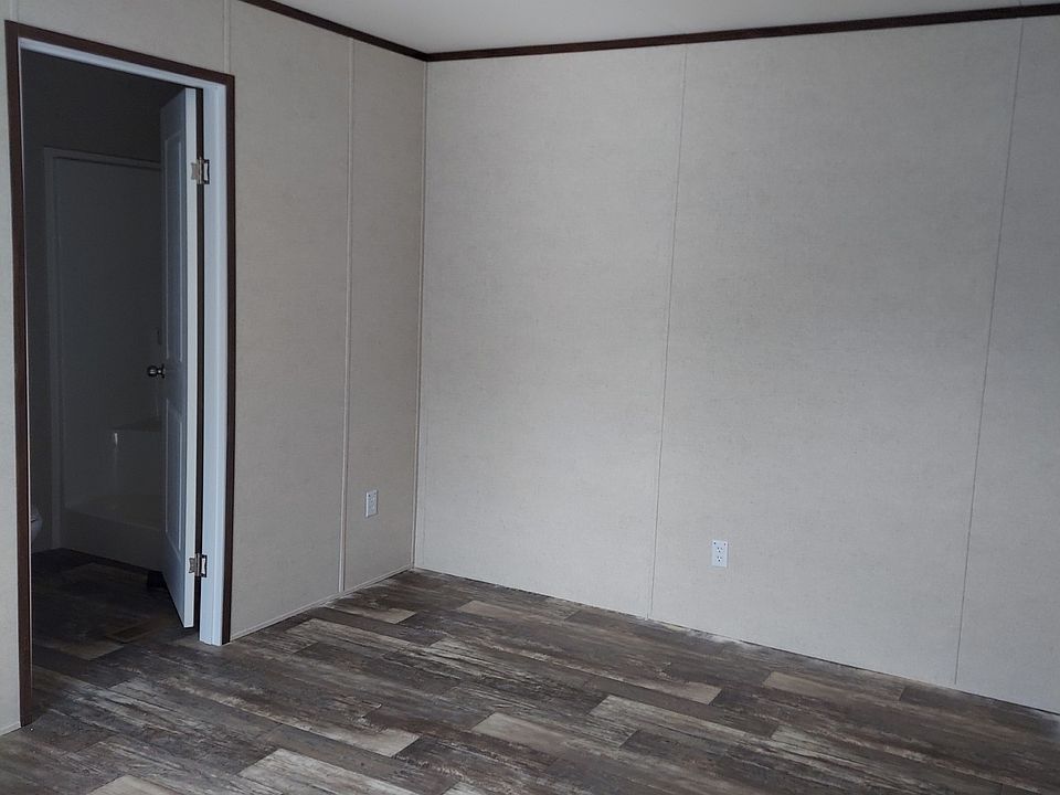 2nd image of 257 Williamson St #B-05
