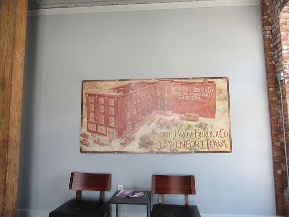 4th image of 427 Pershing Ave #208