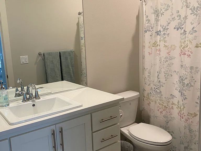 4093 SW Reindeer Ave — Photo 8