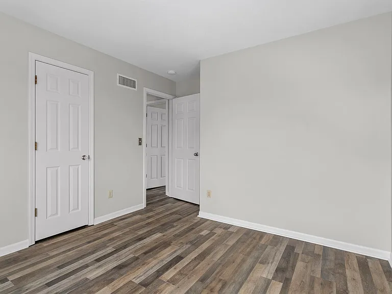 1600 NE Harvest Ln — Photo 25