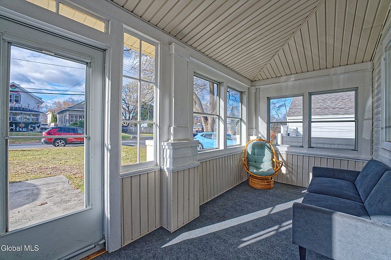 2nd image of 145 Berkshire Boulevard