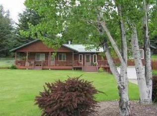 197 Laclede Shores Dr, Laclede, ID 83841
