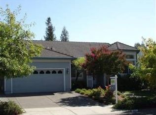 241 Simon Dr, Petaluma, CA 94952