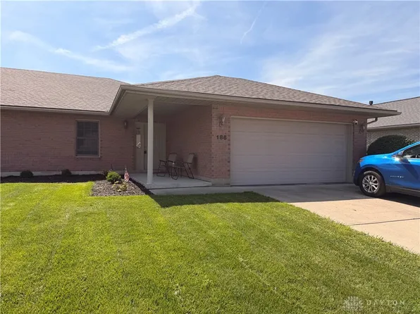 186 Marrett Farm Rd, Englewood, OH 45322