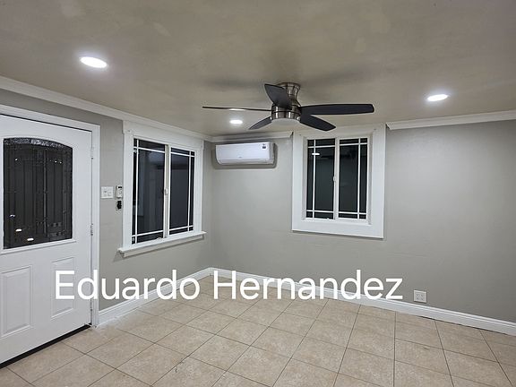 3rd image of 6028 Olive Ave