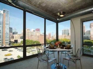 825 S Clark St, Chicago, IL 60605