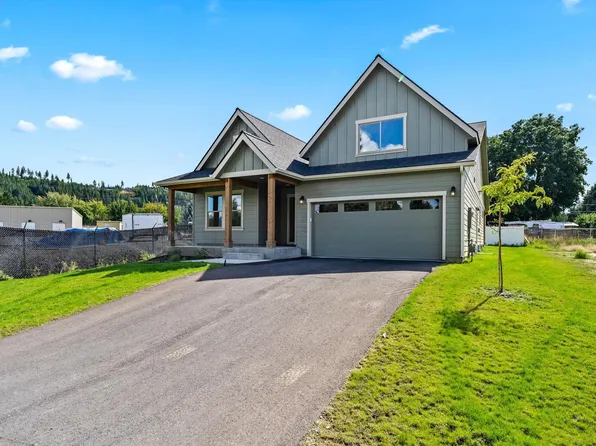 6802 Selkirk St, Bonners Ferry, ID 83805