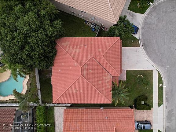 3rd image of 209 La Costa Cir