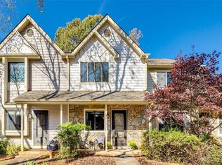 4067 N Course Dr, Charlotte, NC 28277