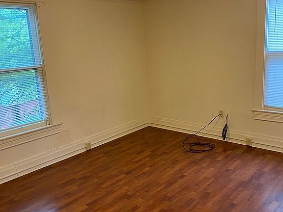 5th image of 603 S Center St #7105658